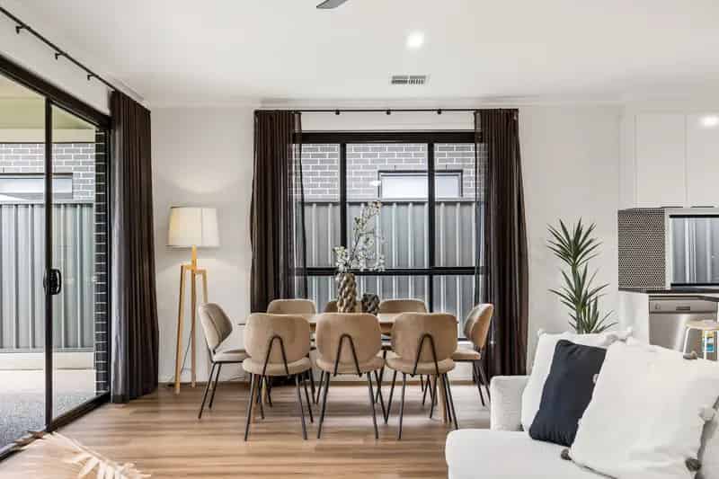 Modern Family Haven For A Picture-Perfect Start In Andrews Farm.