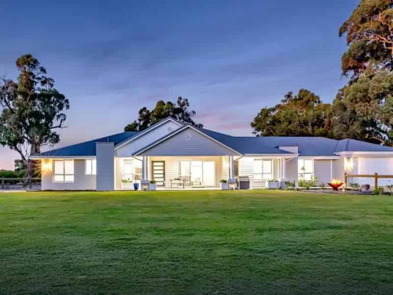 House For Sale , Shire of Murray, Western Australia