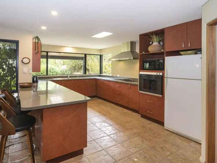 House For Sale , Margaret River, Western Australia