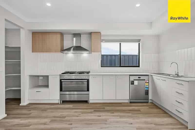 Brand New Home in Exford Waters - Perfect for First Home Buyers /$10K FHOG