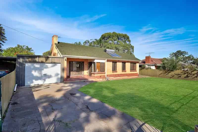 8 Forrestall Road, Elizabeth Downs SA 5113 - House For Sale