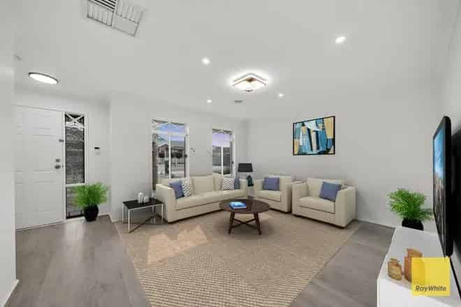 House For Sale , 7, Coburn Way, Melbourne, Victoria