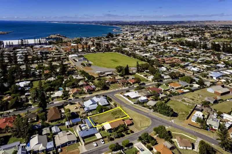 Expressions of Interest for Beachlands Residential Land with Great Features