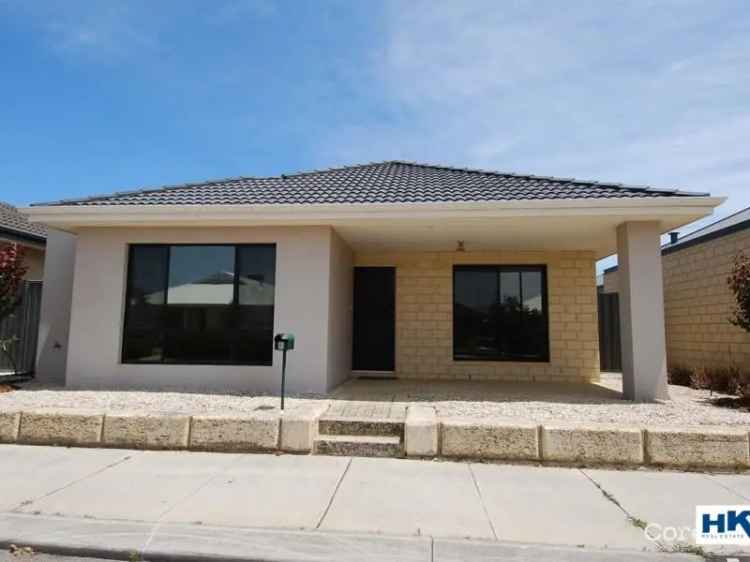 3 Bed 2 Bath Home Aveley