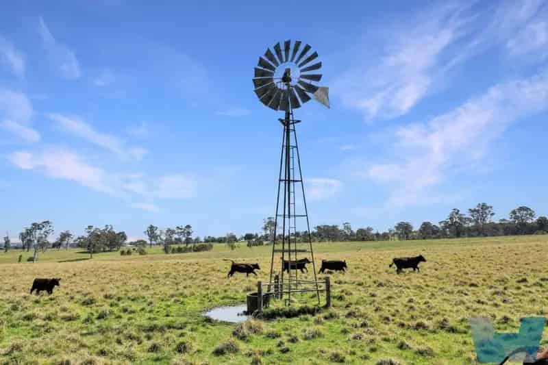 Buy rural property in Wy Yung with stunning views and livestock facilities