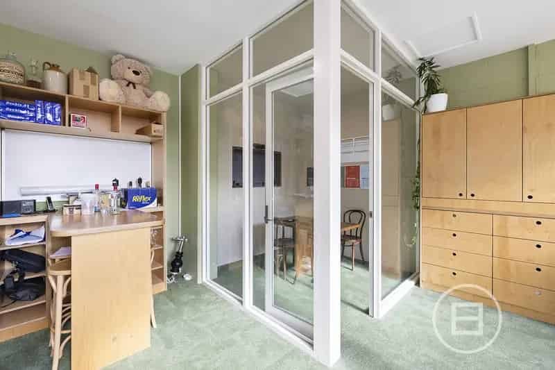 Apartment For Sale , Melbourne, Victoria