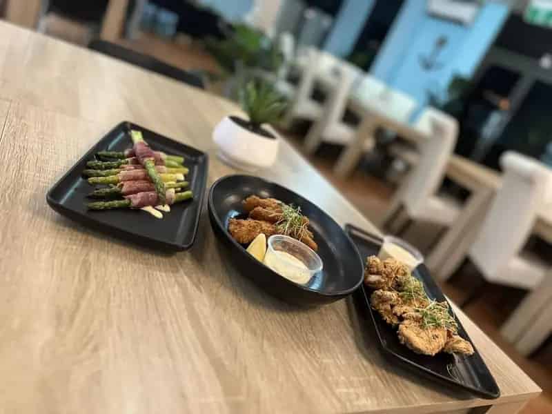 Substantial Leasehold Hotel Motel Opportunity - 142HL