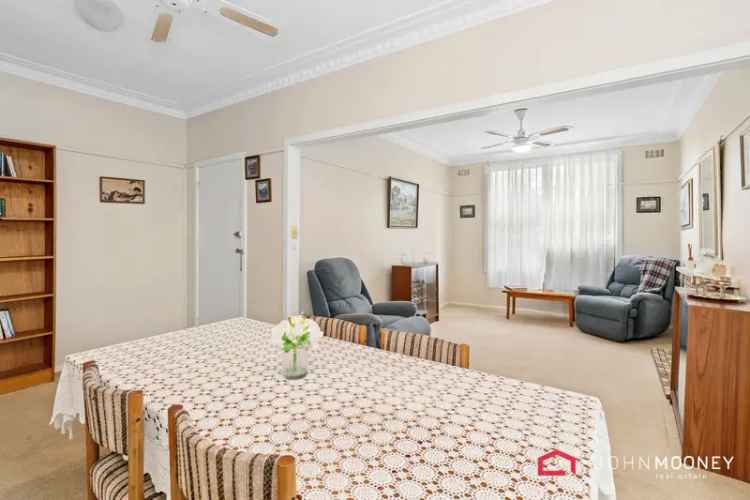 House For Rent in Wagga Wagga City Council, New South Wales