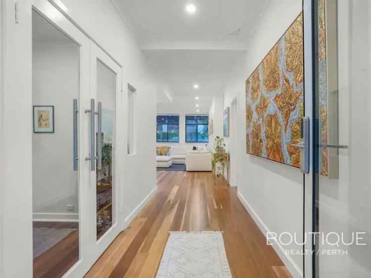 House For Sale in Town of Cambridge, Western Australia