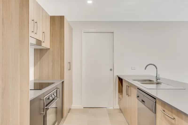Executive Family Living in Glenvale!