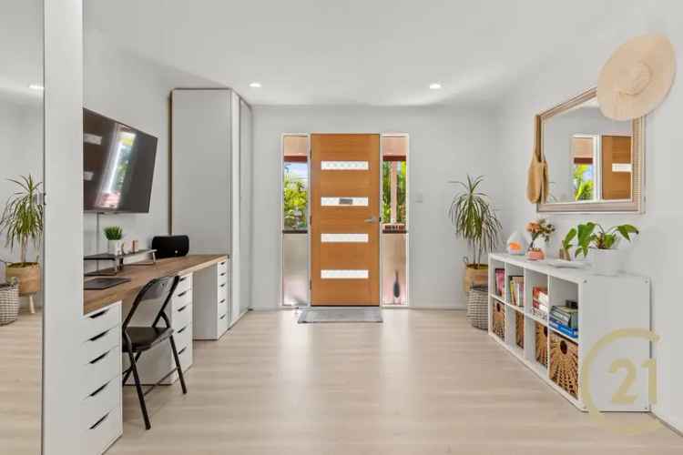 13 Dodds Street, Margate QLD 4019 - House For Lease
