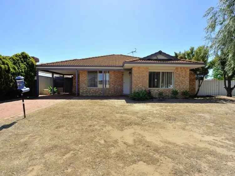 3x1 Family Home with Outdoor Entertaining Space