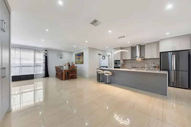 Over 250sqm of Spacious Family Living in Prime Location