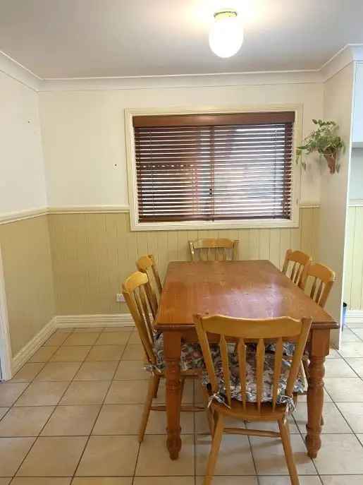 House For Sale in 105, Henderson Street, Inverell, New South Wales