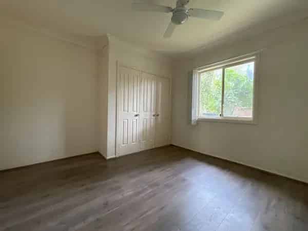 Lease 3 Bedroom Family Home Carlingford with Courtyard and Garage