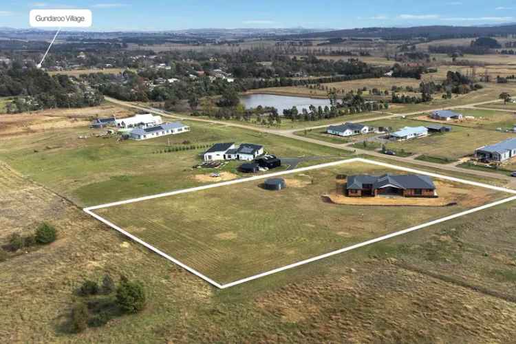 Brand New 4 Bed 2 Bath Gundaroo Home with Study and 2.46 Acres