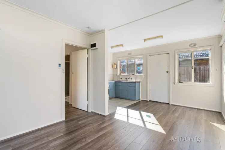 3 rooms apartment of 131 m² in Melbourne