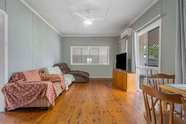 Spacious Family Home in East Ipswich 809m² Block