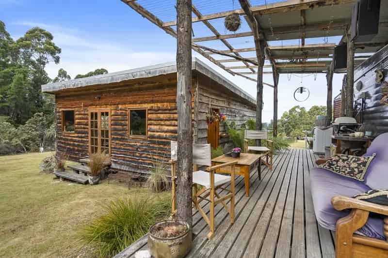 House For Sale , Gordon, Tasmania