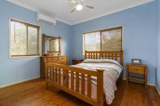 House For Sale , 33, Bovey Street, City of Brisbane, Queensland