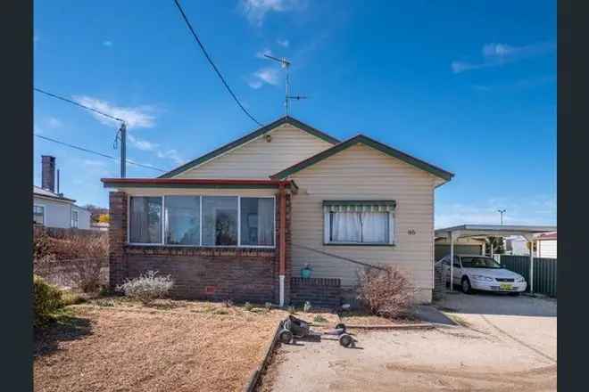 House For Rent in Armidale, New South Wales