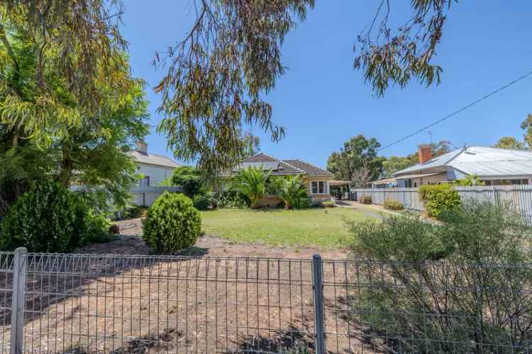 Immaculate 3-Bedroom Brick Veneer Home with Shed