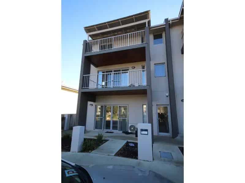 Apartment For Rent , District of Gungahlin, Australian Capital Territory