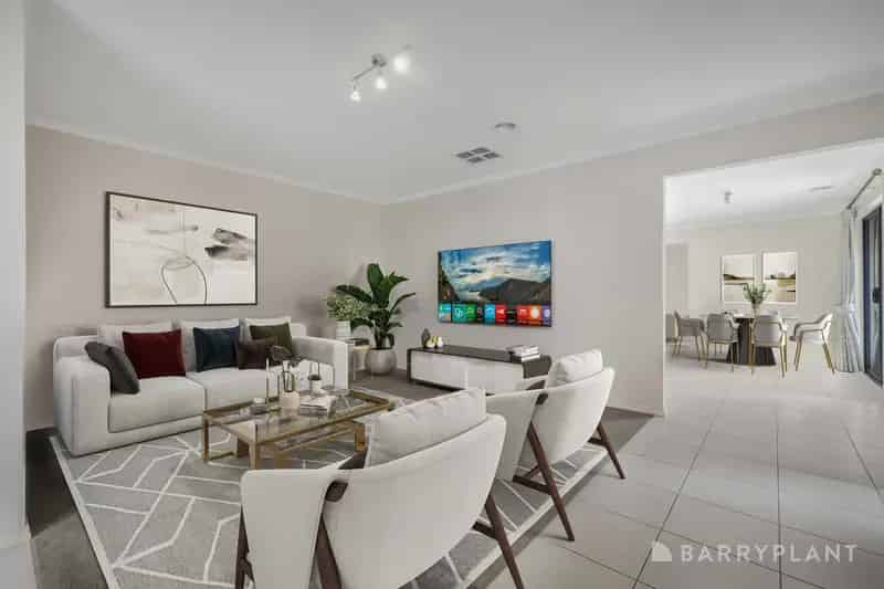 Spacious Family Living in Sought-After Henty Park Estate!