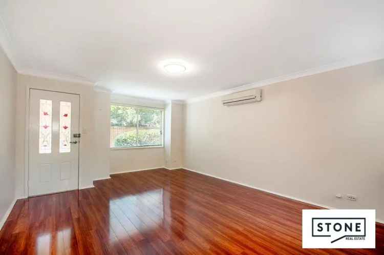 Modern Townhouse in Kellyville - 3 Beds, 2 Baths, Double Garage