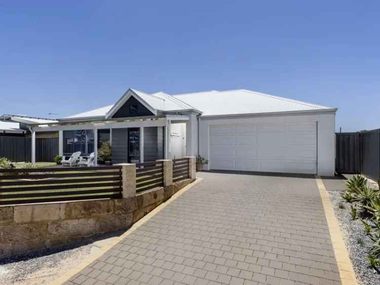 House For Sale in Geraldton, Western Australia