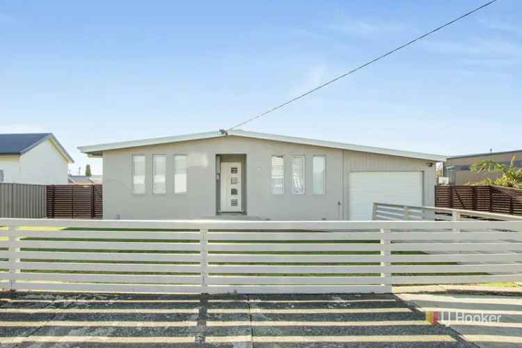 House For Rent in Devonport, Tasmania