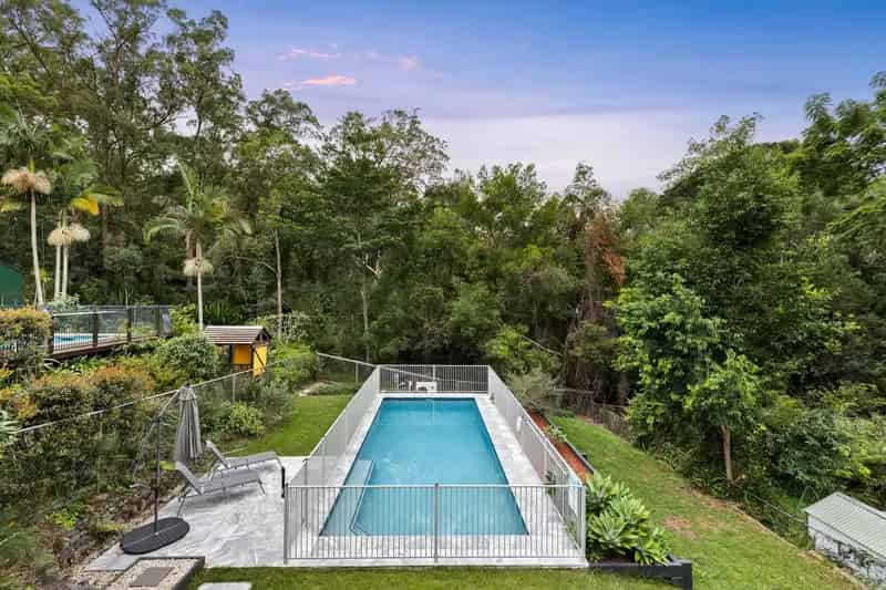 Gorgeous family home in leafy forest setting