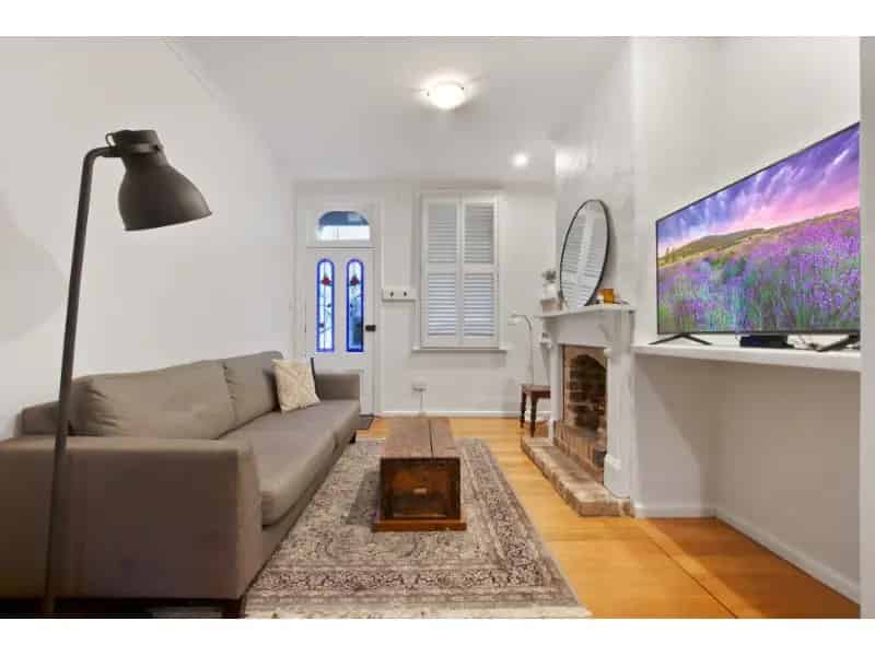 Furnished Surry Hills Terrace On A Quiet Cobblestone Street