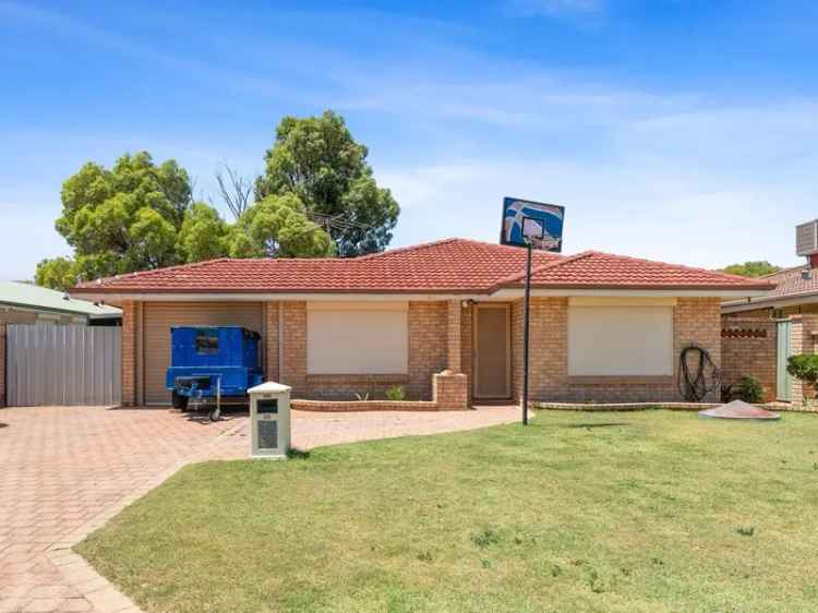 3 Bed 1 Bath Family Home in Warnbro