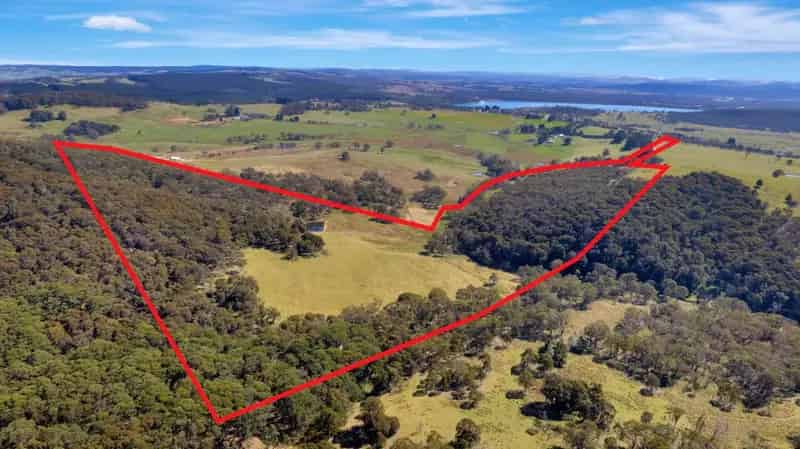 Buy Rural Property in Mount Lambie with Stunning Panoramic Views
