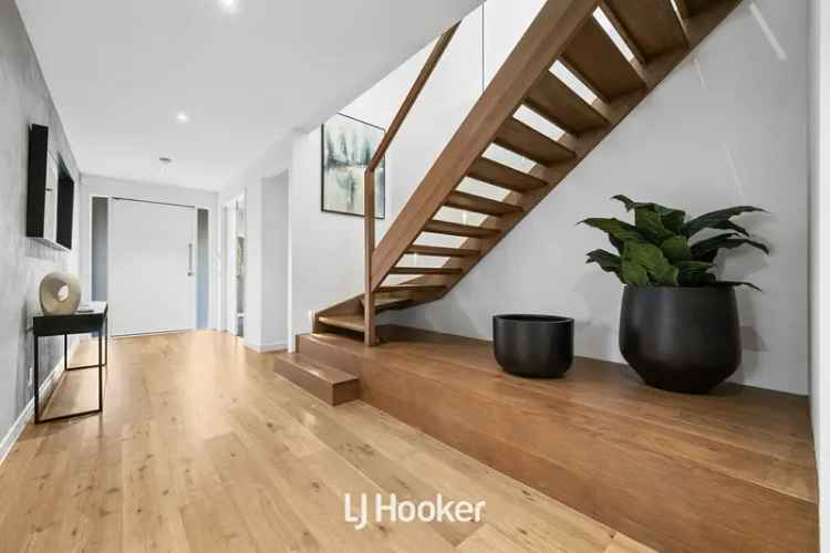 House For Sale in Melbourne, Victoria