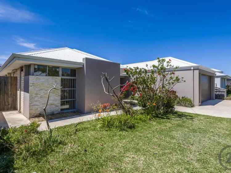 House For Sale in Mandurah, Western Australia