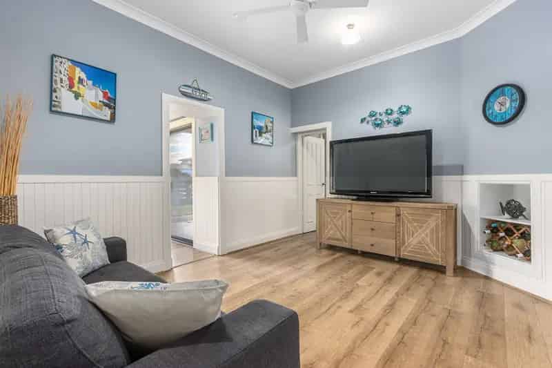 Beautifully Upgraded Coastal Home - A Perfect Retreat for Retirees or Holiday Living