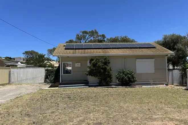 Family Home in Geraldton Under Contract