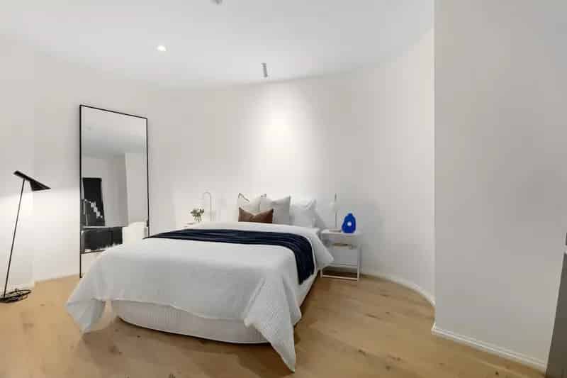 Apartment For Sale , 118, Russell Street, Melbourne, Victoria