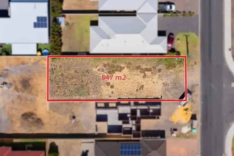Buy land in Glen Iris with exceptional features and prime location