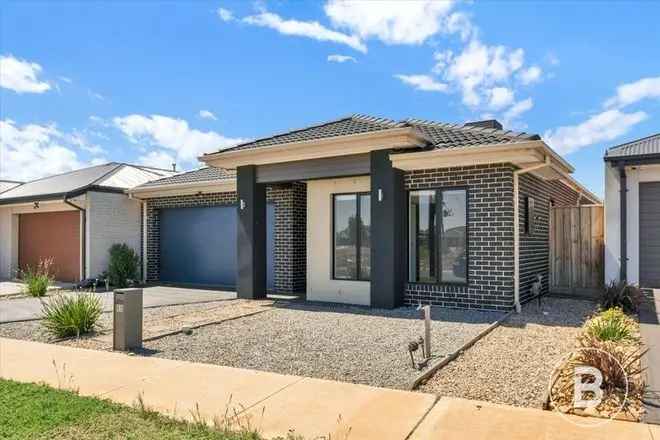 House For Sale in Melbourne, Victoria