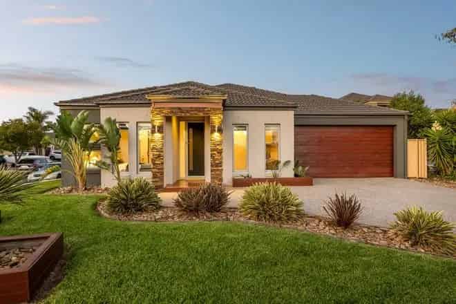 House For Sale , 21, Holland Way, Melbourne, Victoria