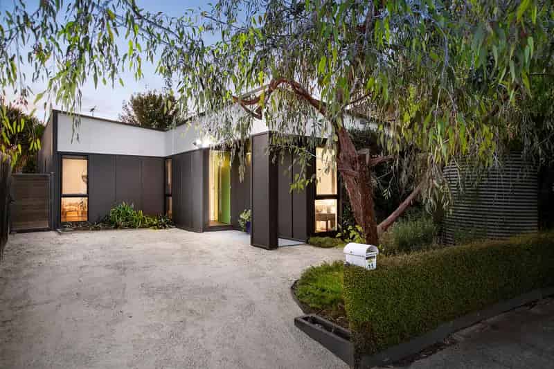 Stylish Sanctuary In Coveted Locale