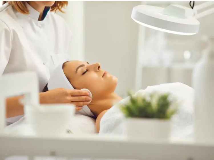 High-End Leading Beauty Business Franchise Located In Noosaville.