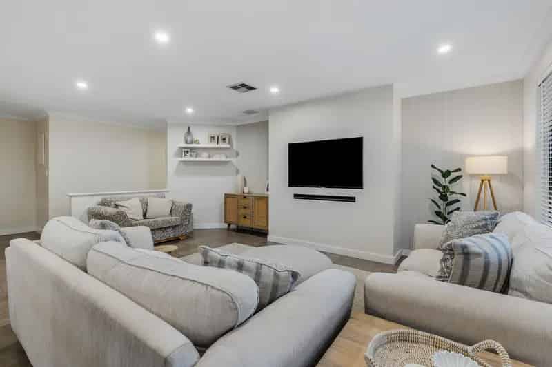 Home open Sunday 4th May @ 11.45am