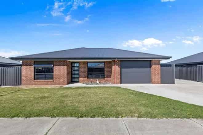 House For Sale , Latrobe, Tasmania