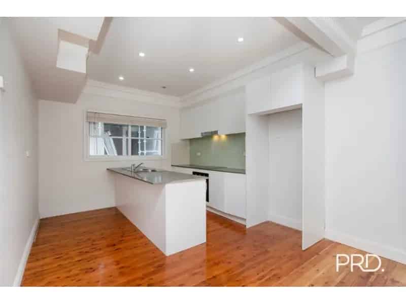 Family Home In The Heart Of Penrith