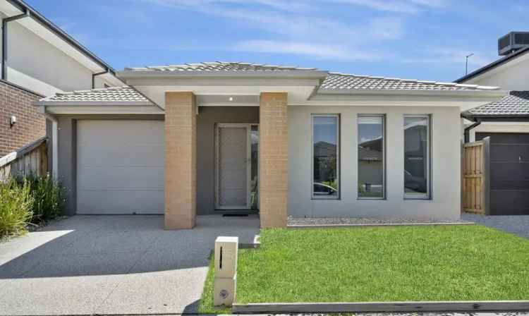 4 Bedroom Family Home Point Cook Modern Features