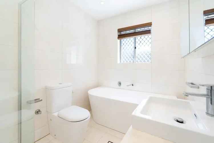 House For Sale in 54, Griffiths Avenue, Sydney, New South Wales